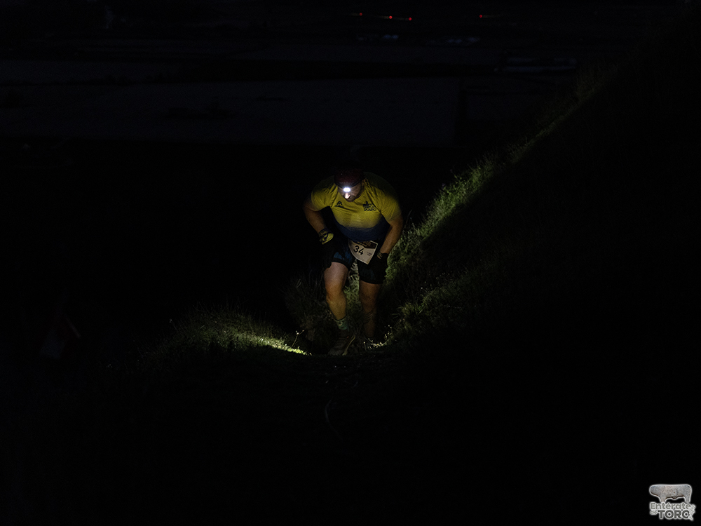 El toresano Alberto José Calvo Ferrero ganador del Trail Barranqueras 22 Trail 23